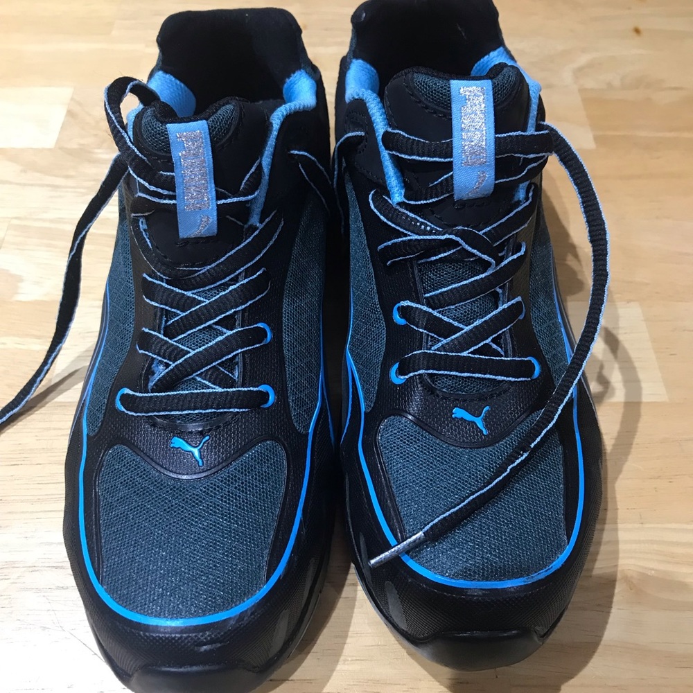 Puma steel toe shoes